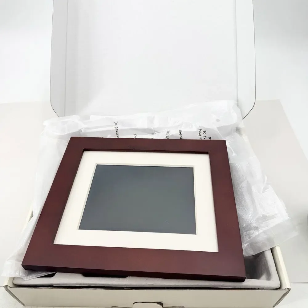 Artforme 8-Inch Digital Frame with Remote 128MB up to 1000 Photos